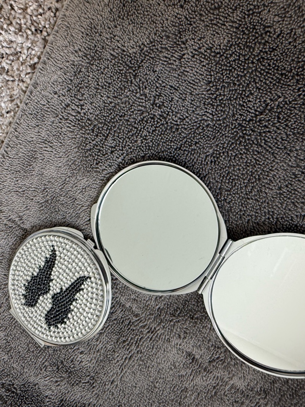 Compact double Mirror with Crystal Wings - Silver & Black with box